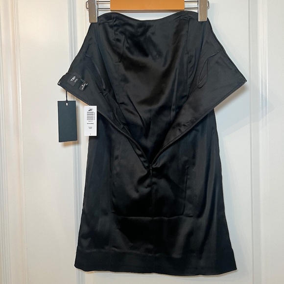 TEN Aritzia Revenge Satin Dress - Picture 6 of 8